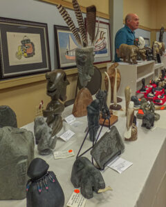 photo of marketplace with Elliot Waldman at 2013 Skokie IAS meeting